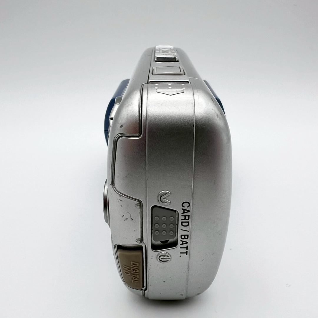 【完動品】Nikon COOLPIX 2500 コンデジ シルバー 動作確認済