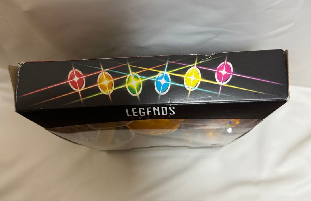 サノス フィギュアインフィニティ・ガントレット ハズブロ　マーベル