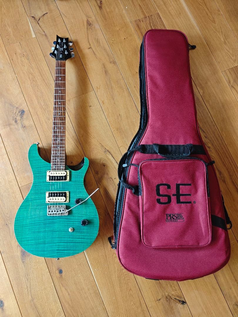 PRS SE Custom 24 グリーン系 フレイムトップ　調整済 ケース付