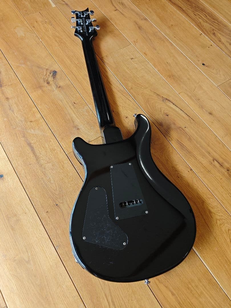 PRS SE Custom 24 グリーン系 フレイムトップ　調整済 ケース付