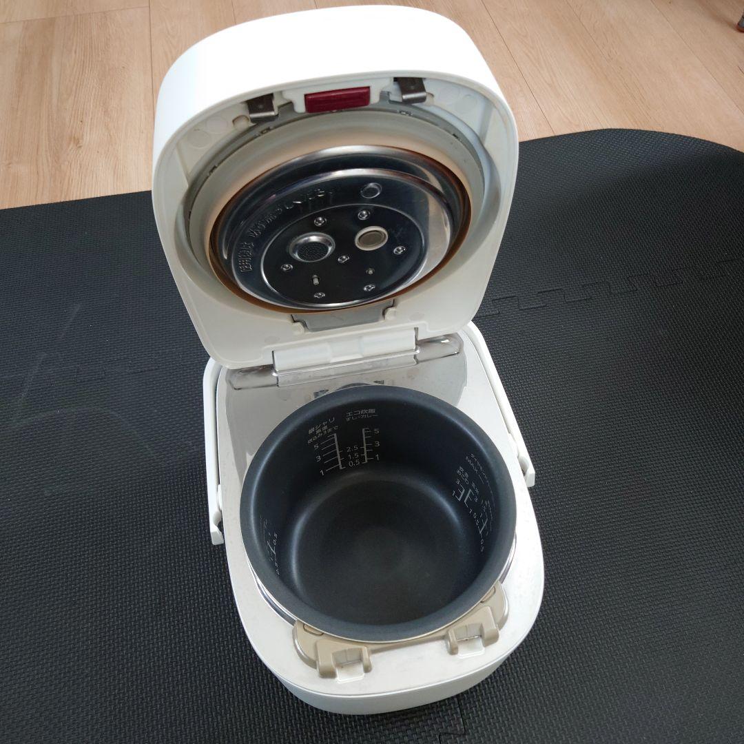 Panasonic 炊飯器5.5合 SR-MPW101