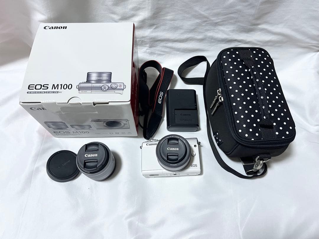 【美品】Canon EOS M100 カメラ ミラーレス ホワイト 一眼レフ