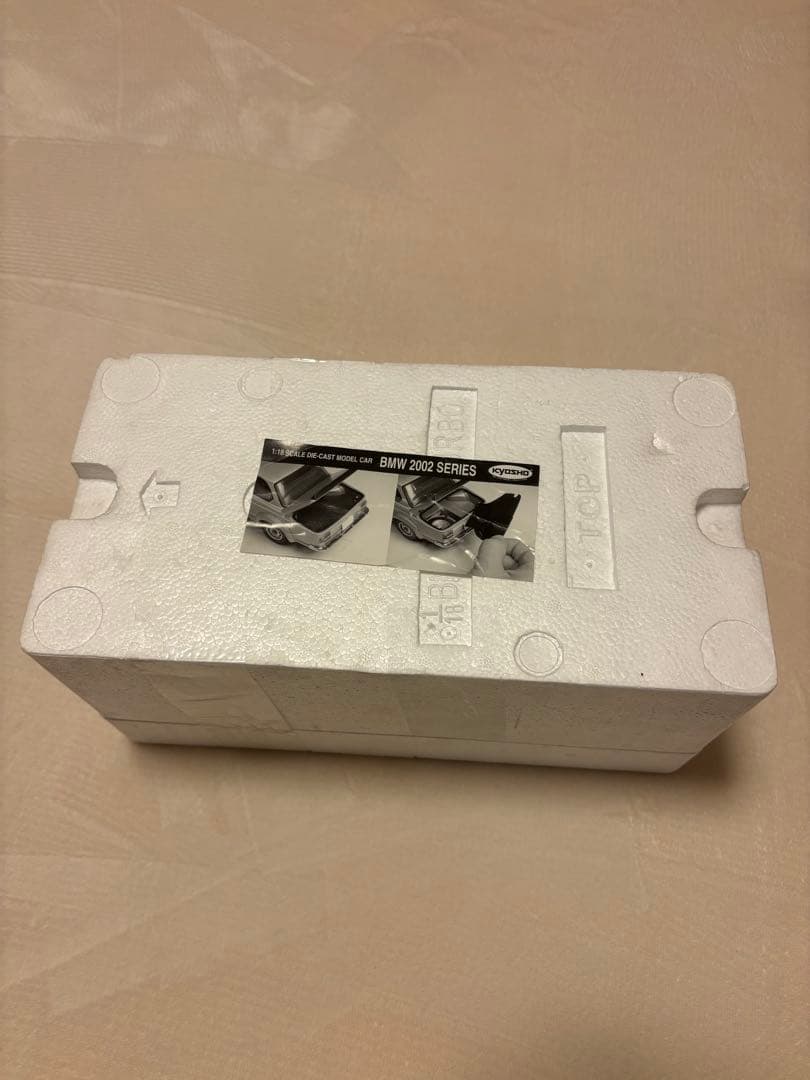 ミニカー BMW2002turbo 1:18SCALE kyosho