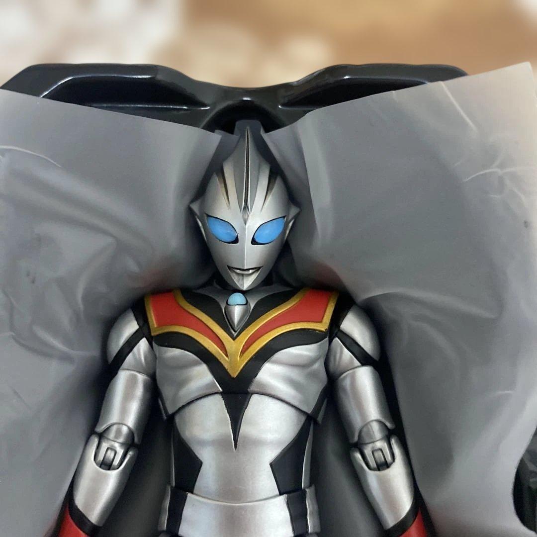 s*m様 真骨彫　ウルトラマン　イーヴィルティガ　カスタム　フィギュアーツ　1/