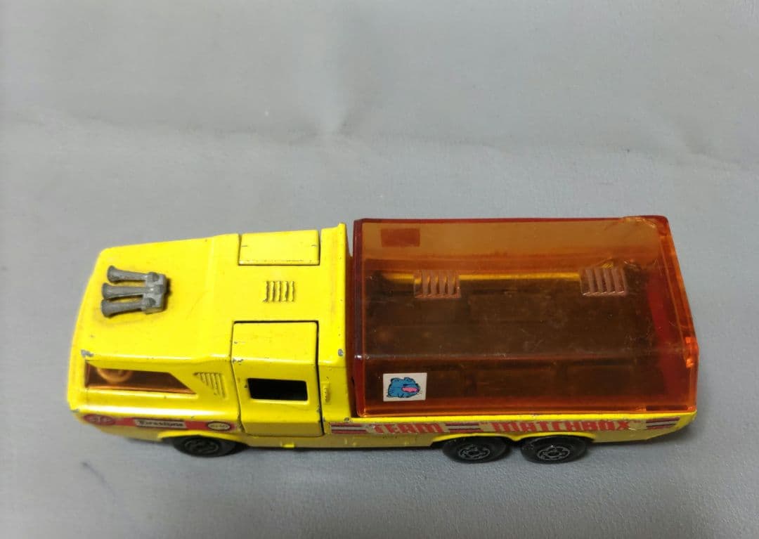 イギリス製　マッチボックス 　ミニカー