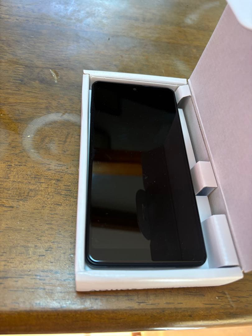 AQUOS sense4 basic 黒