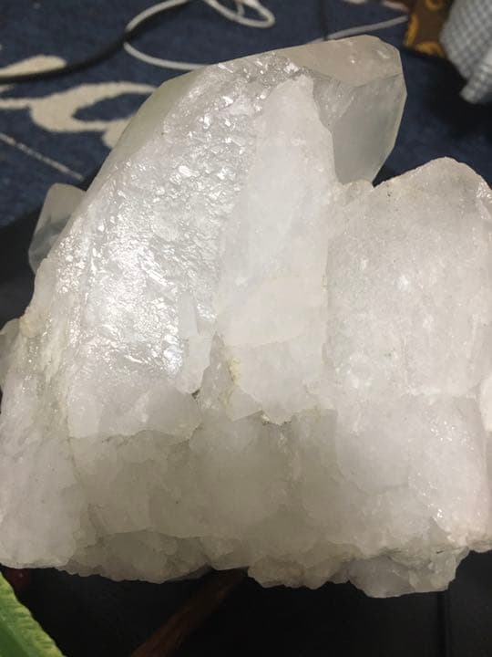 17x14x17 cm 4 KILO‼️ 大きい‼️白い水晶のクラスター