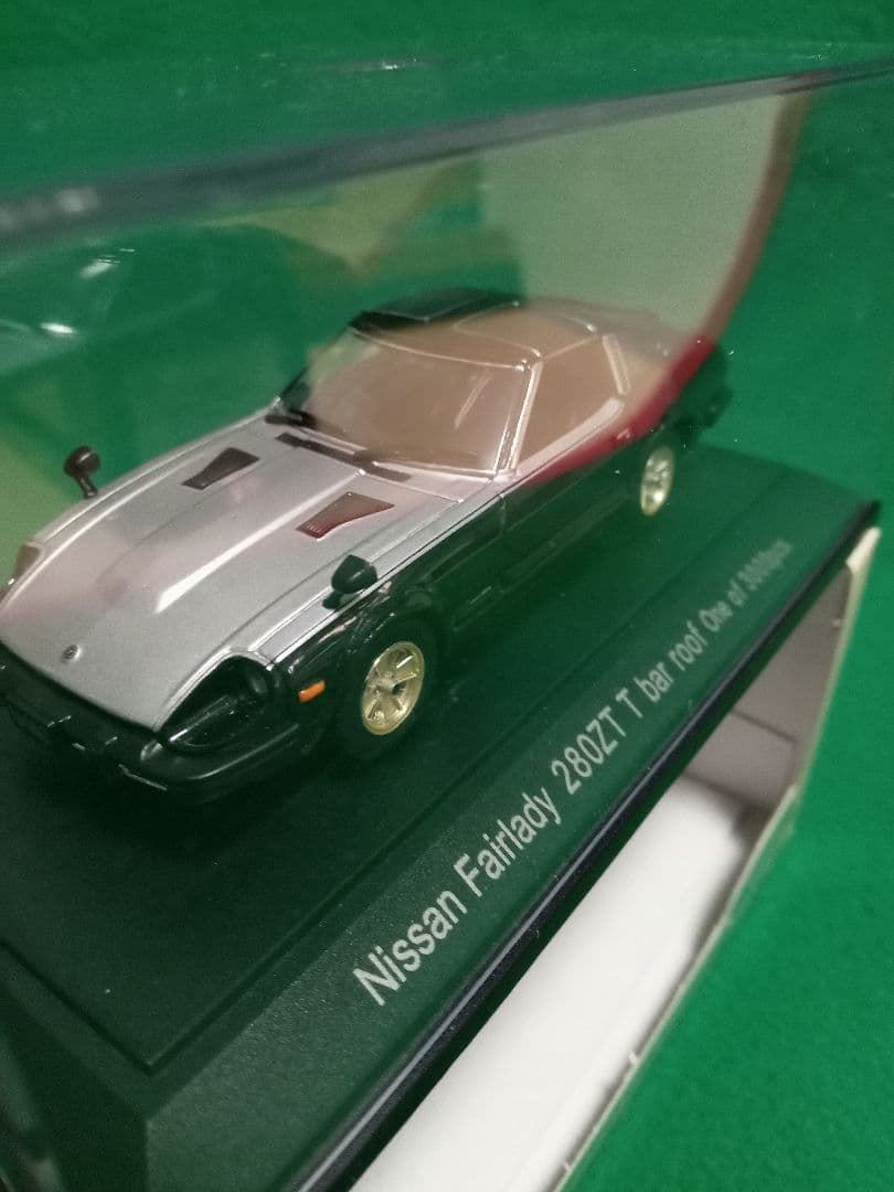 1/43EBBRO Fairlady 280ZT Tバールーフマンハッタンカラー