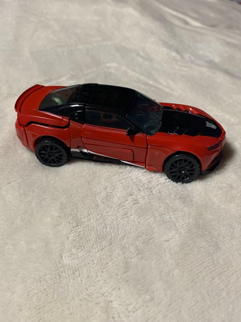 トランスフォーマー　スティンガー
