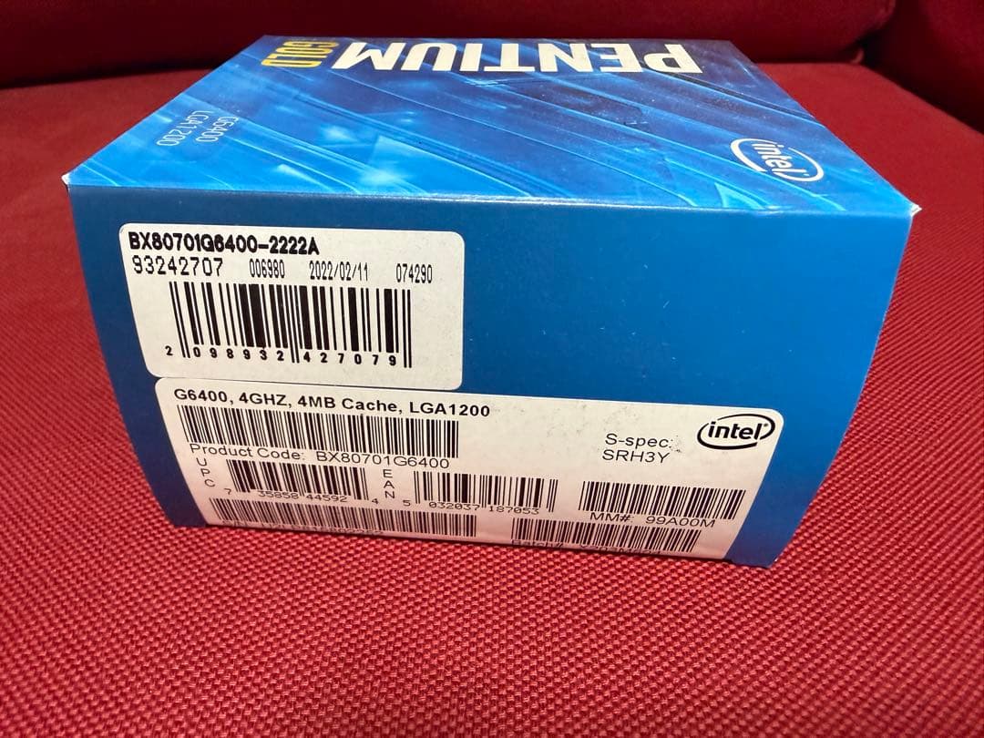 ♩Intel Pentium Gold G6400 CPU LGA1200 新品