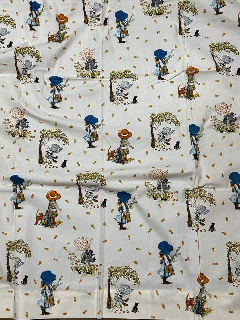 昭和レトロ　未使用カーテン　ホリーホビー　HOLLY HOBBIE 貴重