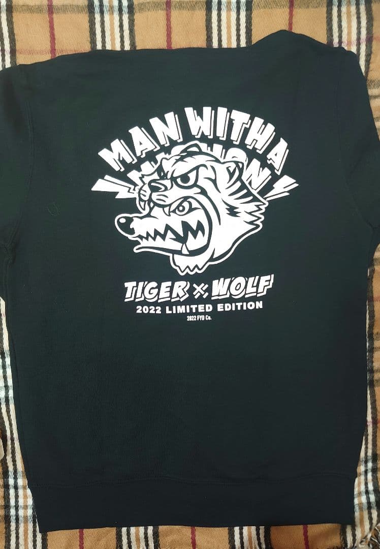 MAN WITH A MISSION 2022 福袋 寅 パーカー L