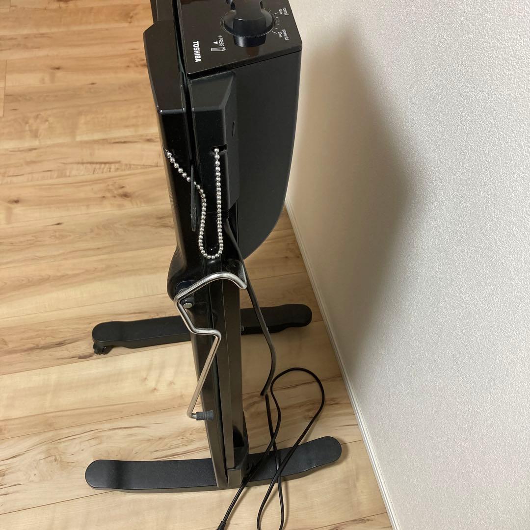 東芝ズボンプレッサー HIP-T100