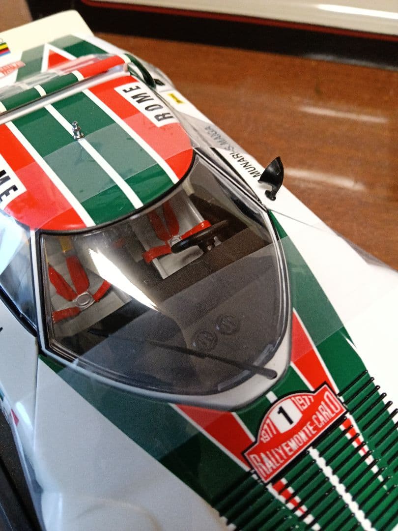 京商1/18ランチア・ストラトス77モンテカルロNo.1希少ライト点灯バージョン