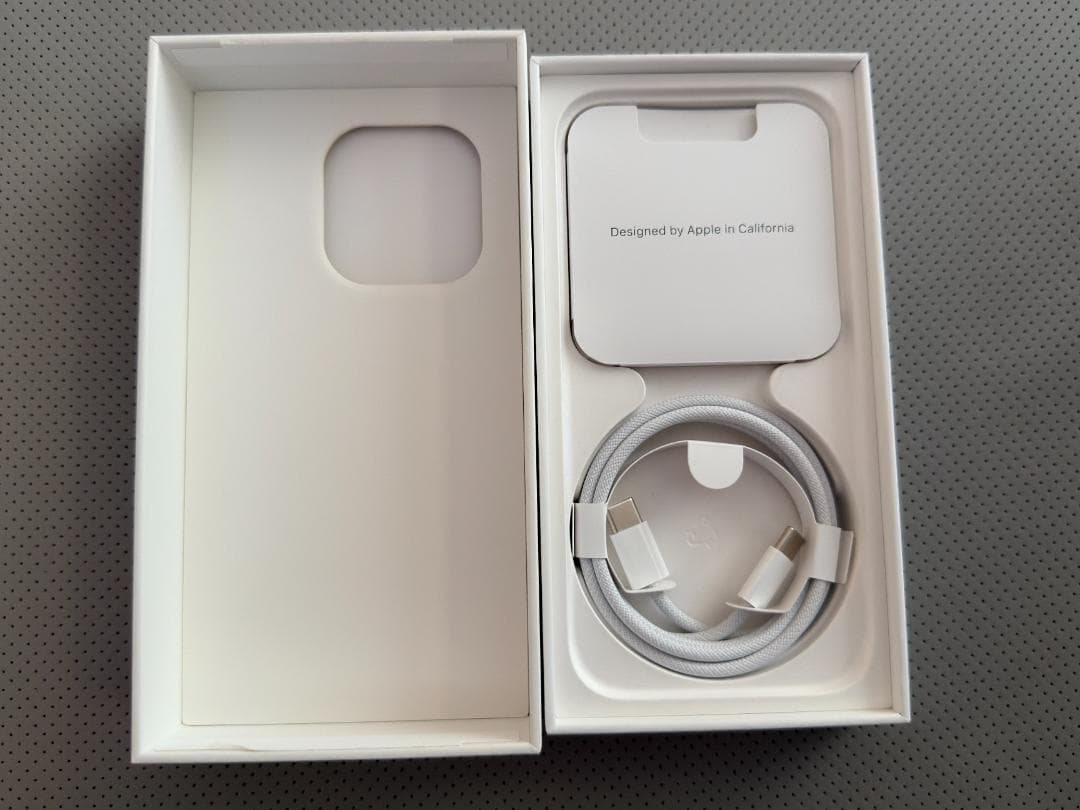 【美品】iPhone 15 Pro ブルー 256GB SIMフリー