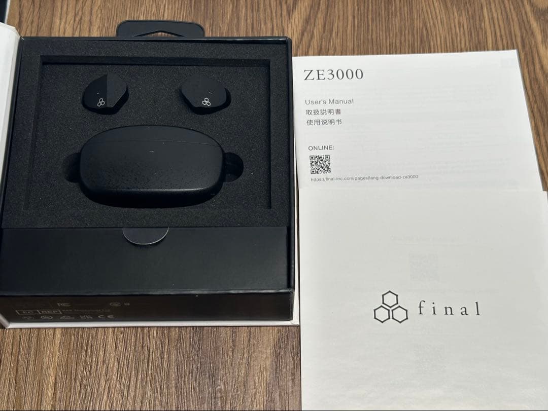 ほぼ未使用 final ZE3000 ブラック ワイヤレスイヤフォン