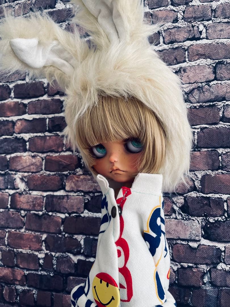 カスタム アイシードール タン肌 ウィッグ アウトフィット付属