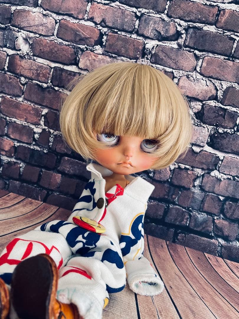 カスタム アイシードール タン肌 ウィッグ アウトフィット付属