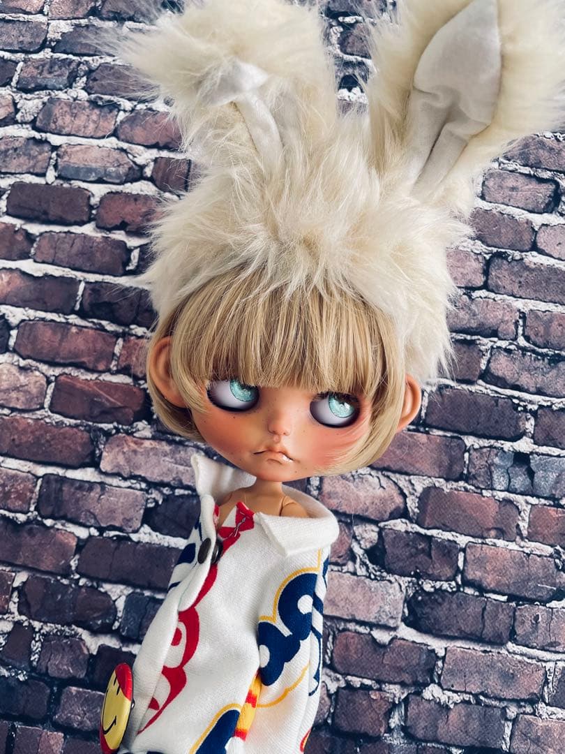 カスタム アイシードール タン肌 ウィッグ アウトフィット付属