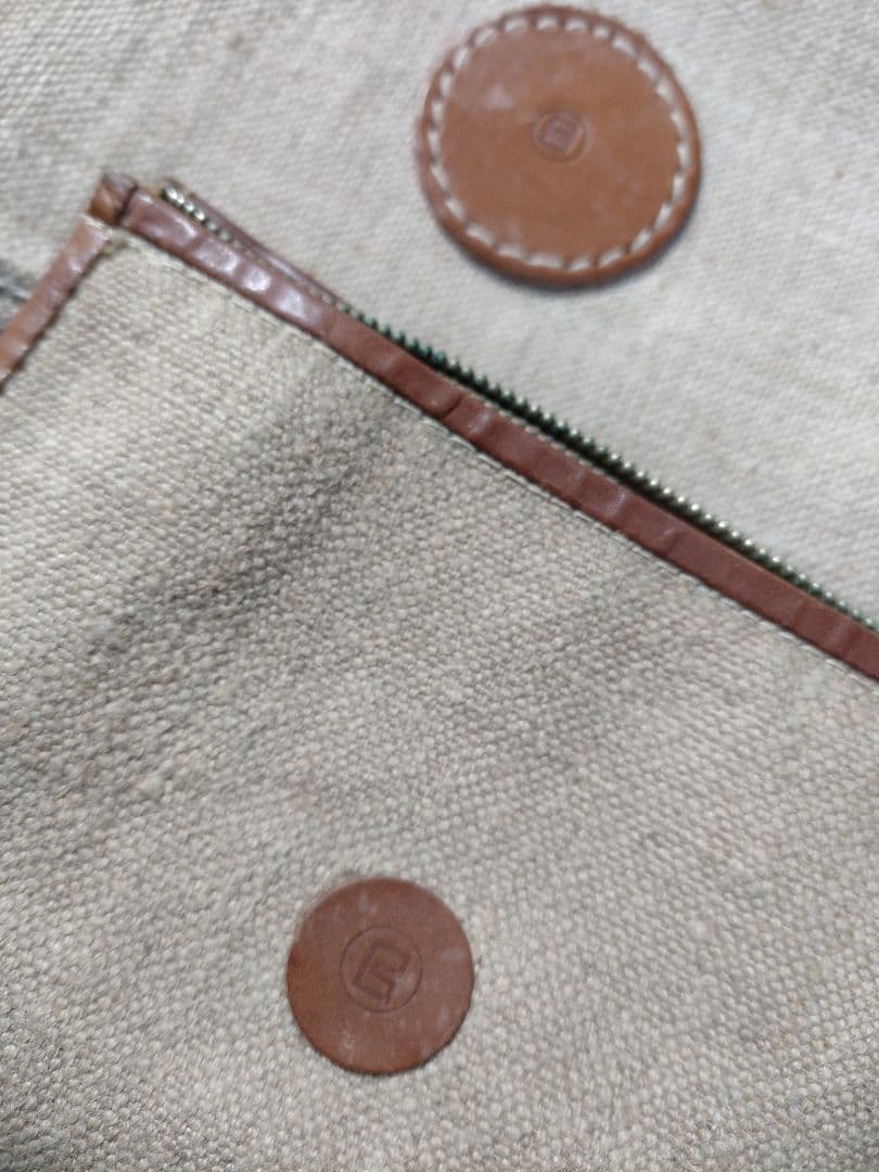 ドイツ製 BREE ブリー ポーチ 大小２個 縦長、底広