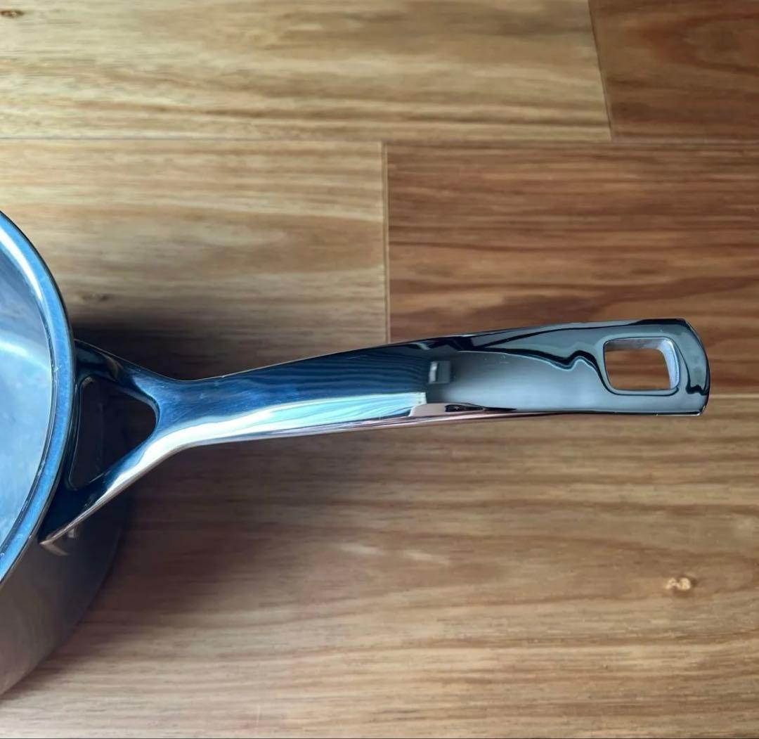 ル・クルーゼ　18センチ　鍋