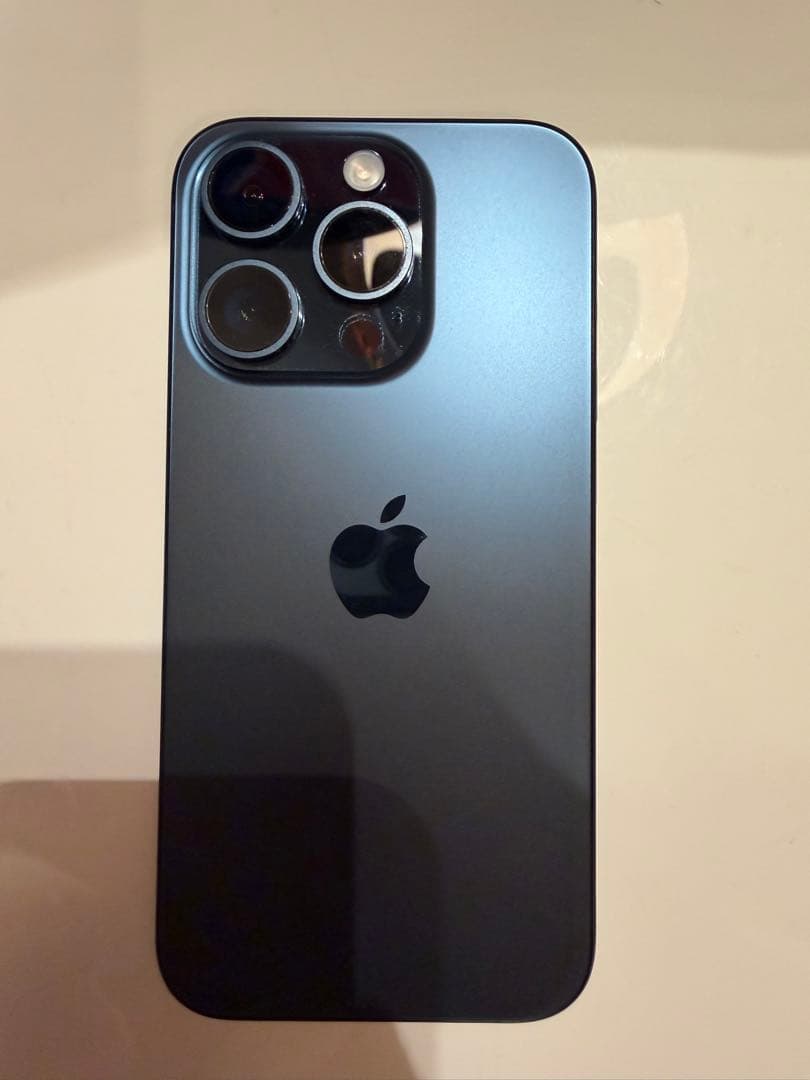 San！iPhone 15Pro ブルーチタニウム