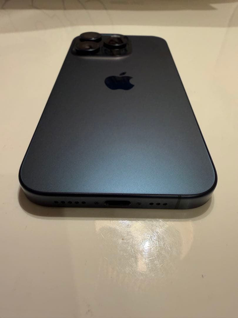 San！iPhone 15Pro ブルーチタニウム