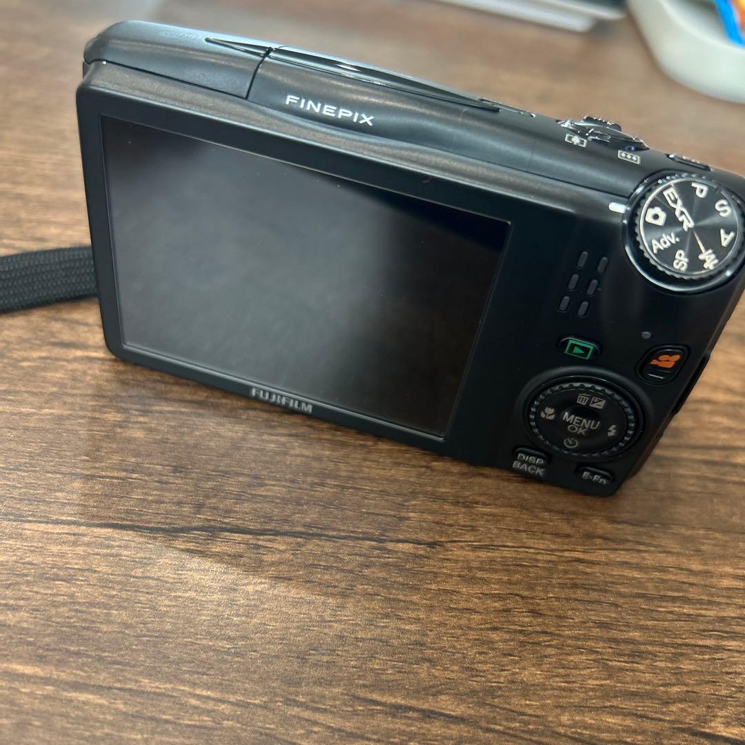 デジタルカメラ FUJIFILM FINEPIX F1000EXR