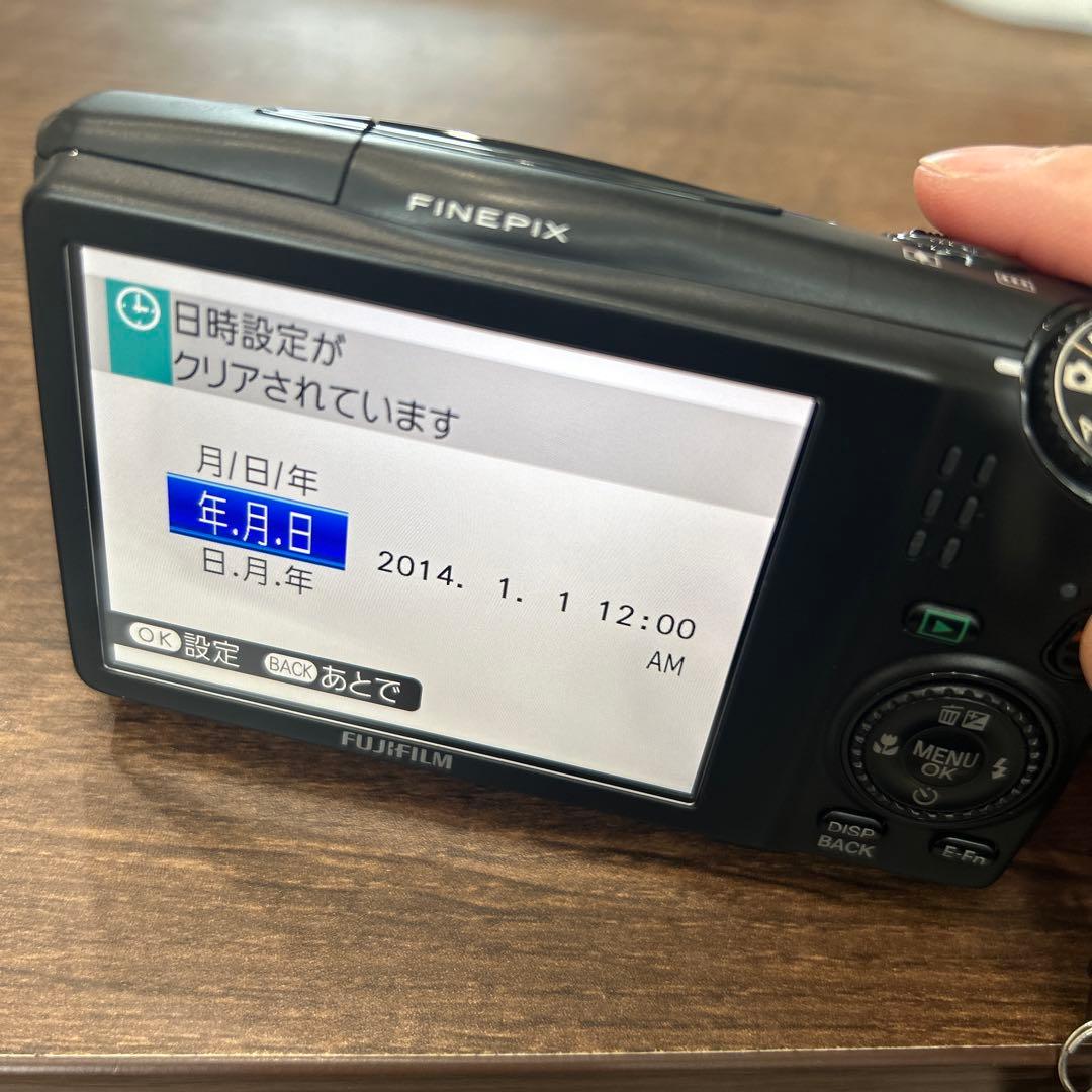 デジタルカメラ FUJIFILM FINEPIX F1000EXR