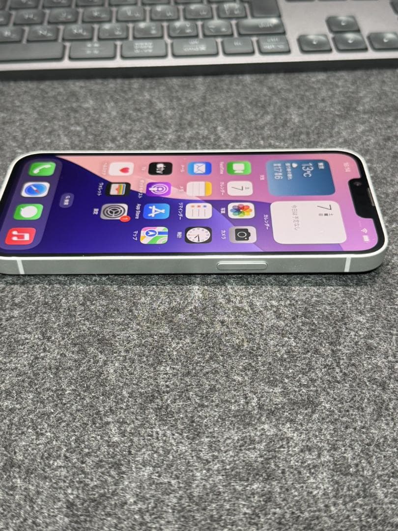 iPhone 16e 128GB MD1R4J/A SIMフリー 充電100%