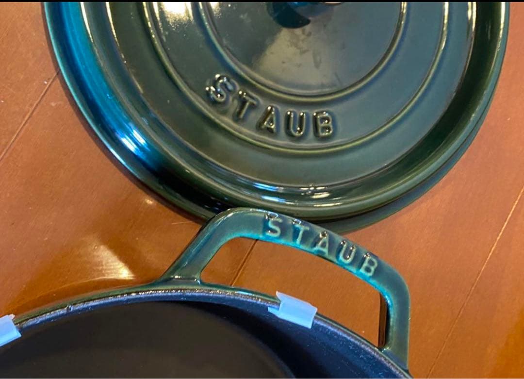 ストウブ　ラウンドココット28