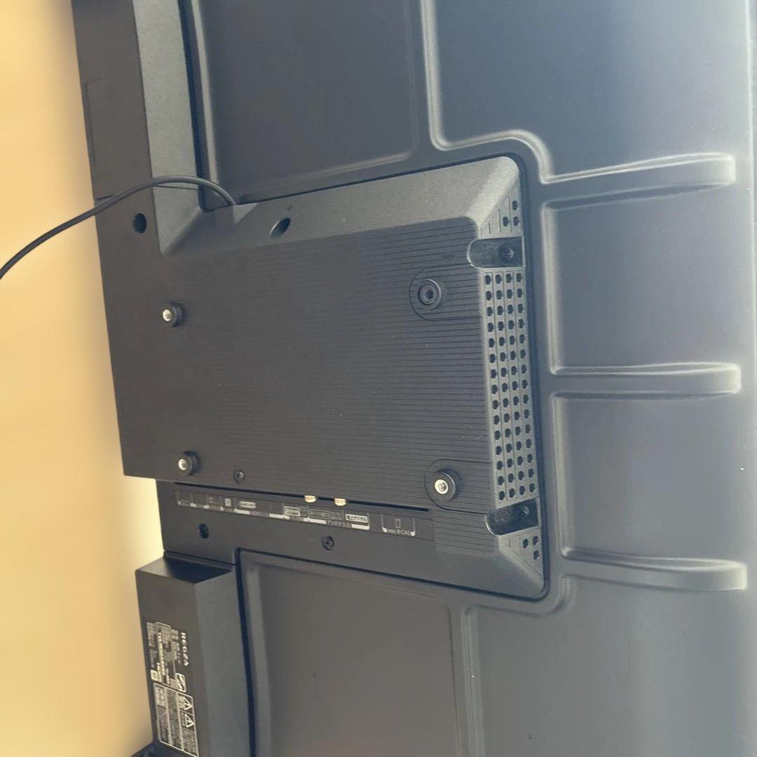 ナナ　　REGZA 32V35N液晶テレビ