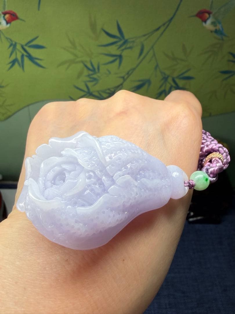 デカイ❣️天然本翡翠　リアル⭐️手彫ラベンダー【発財】白菜ネックレス　鑑定書付き