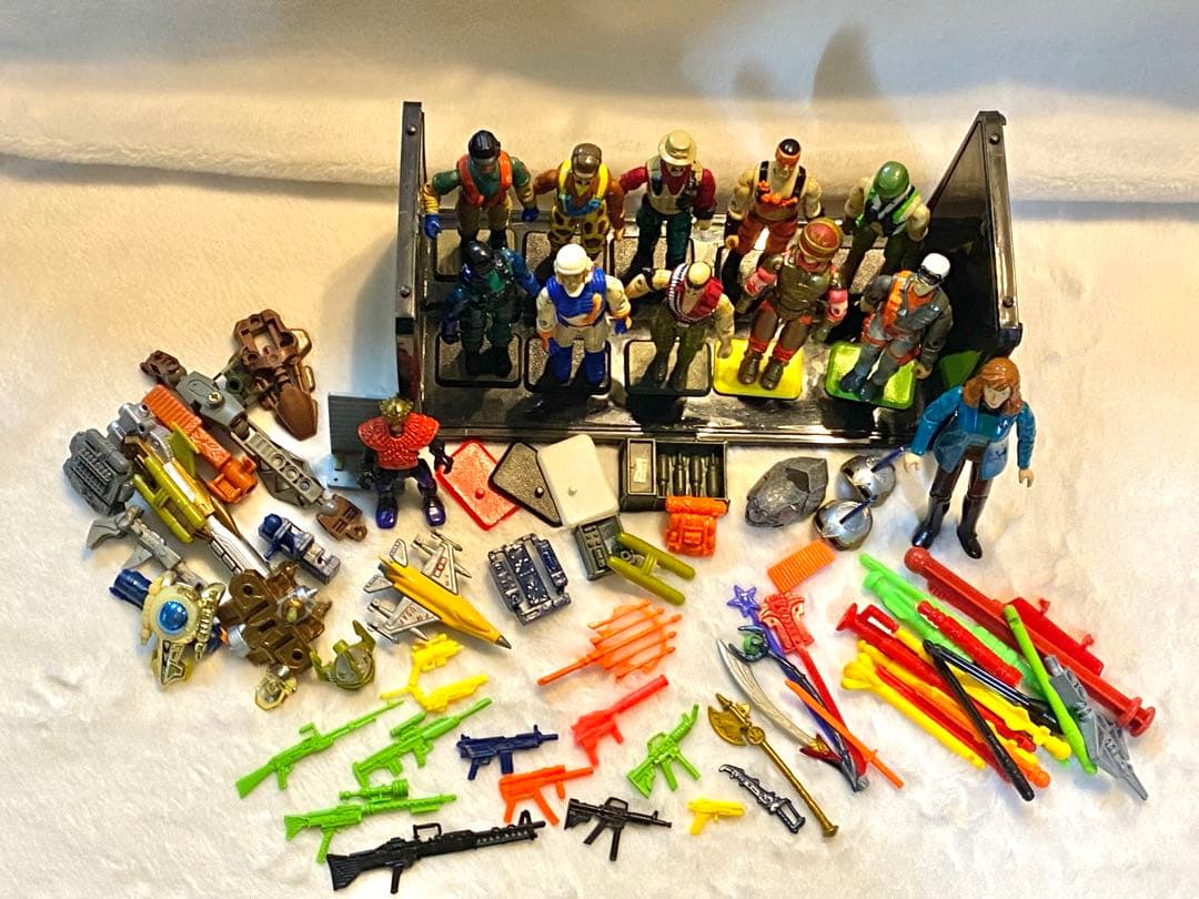 G.I. Joeのアクションフィギュア　12体＆武器、フィギュアケース　セット