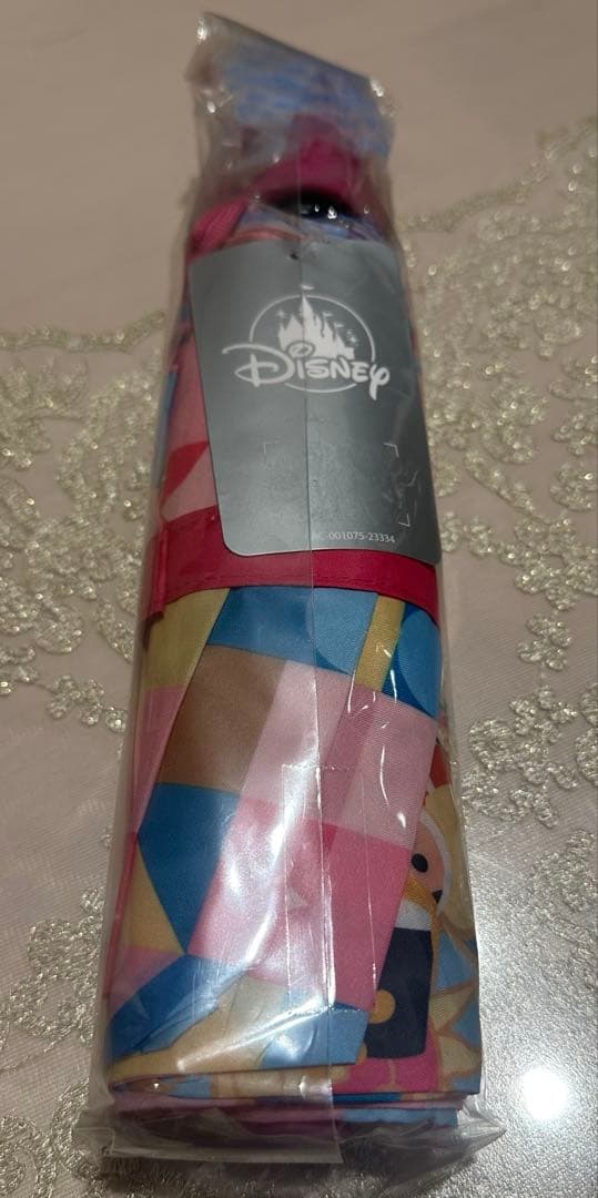 ☆日本未発売☆ディズニーランドパリ　イッツアスモールワールドデザイン折りたたみ傘