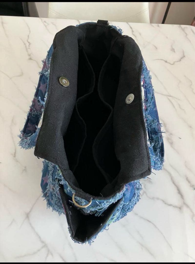 881 大きめデニムリメイクバック　ハンドメイド