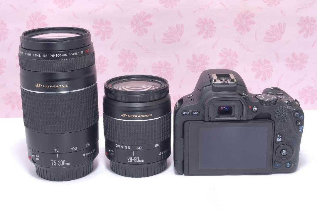 ⭐️お得な望遠レンズつき⭐️Canon Kiss X9 キャノン　デジタル一眼