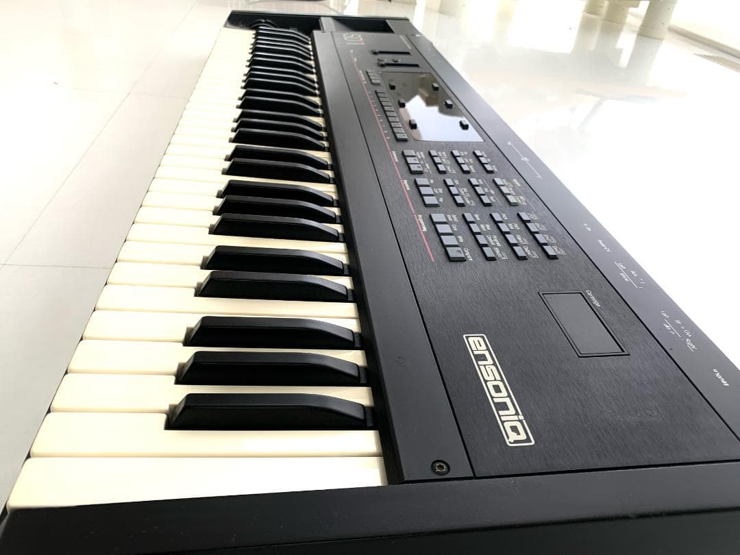 ENSONIQ SD-1 動作品｜VFX音色移植済｜専用ケース付