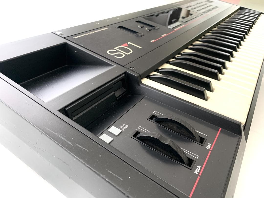 ENSONIQ SD-1 動作品｜VFX音色移植済｜専用ケース付
