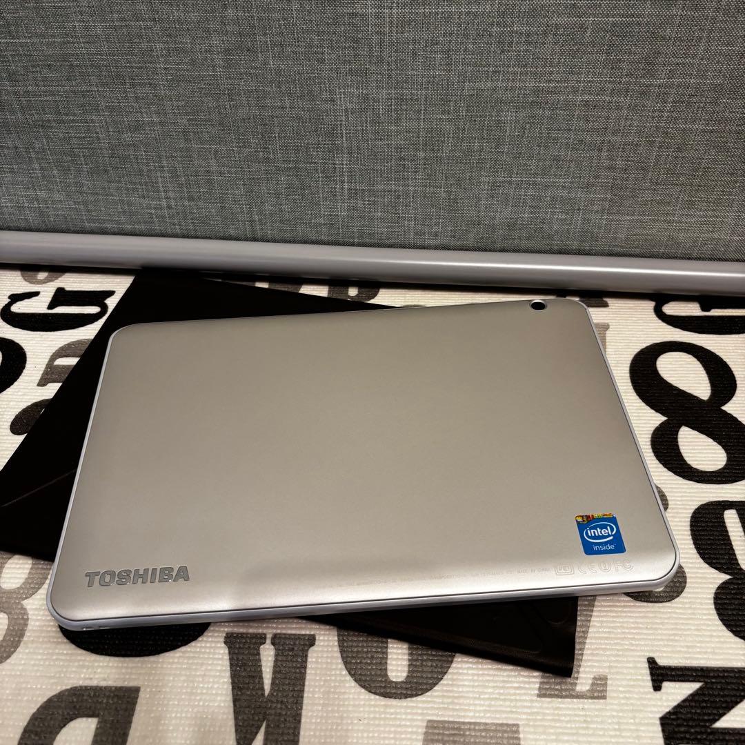 東芝 S50 Windows10タブレットPC 10インチ キーボード付