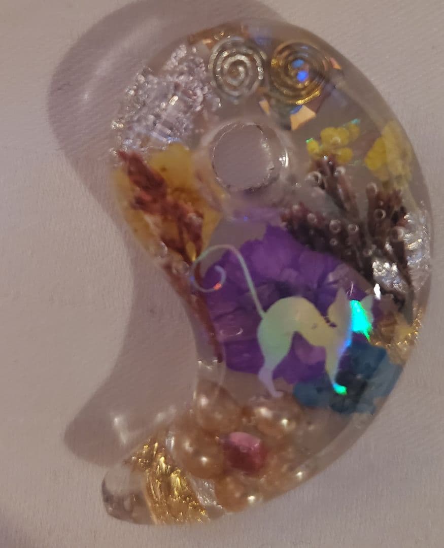 ハーバリウム勾玉オルゴナイト(大)