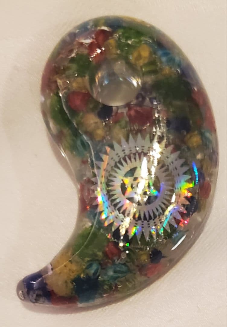 ハーバリウム勾玉オルゴナイト(大)