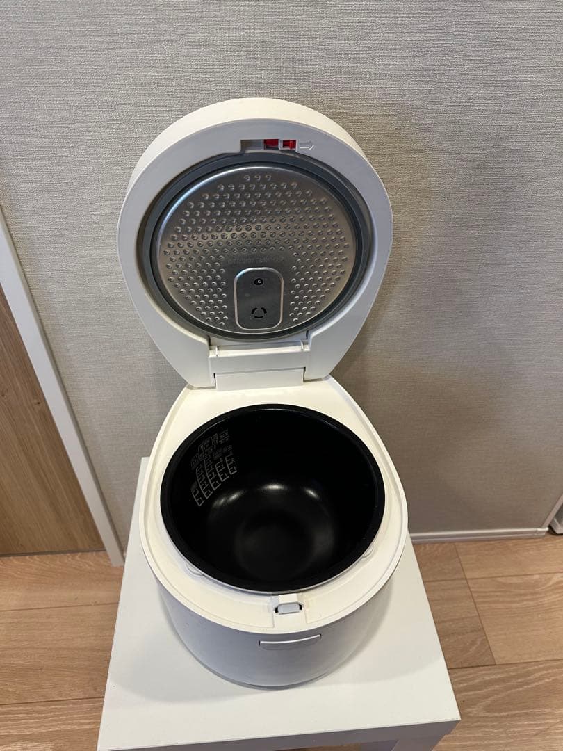 美品 2024年購入 炊飯器 アイリスオーヤマ 5.5合炊