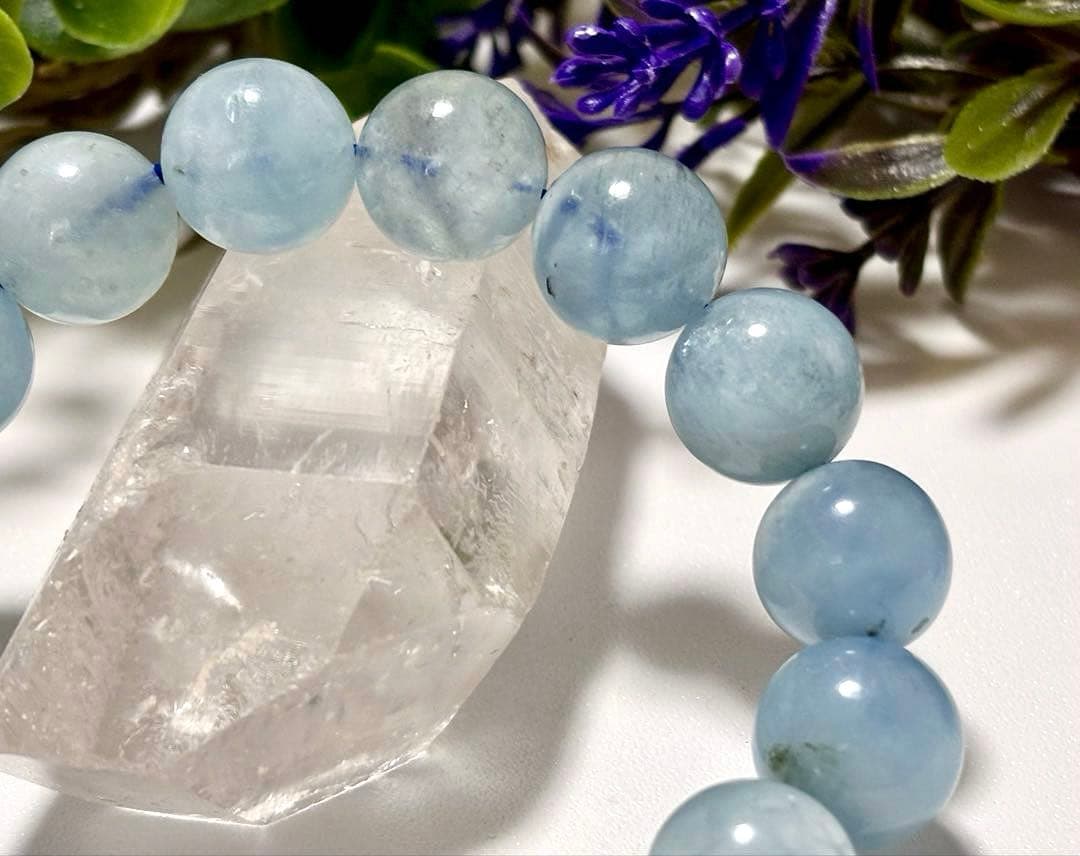 ピスタチオ　究極品質　神々が創りし青の宝石　幻のヒマラヤブルーアクアマリン