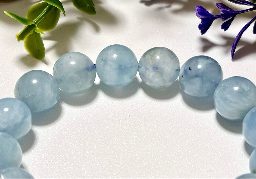 ピスタチオ　究極品質　神々が創りし青の宝石　幻のヒマラヤブルーアクアマリン