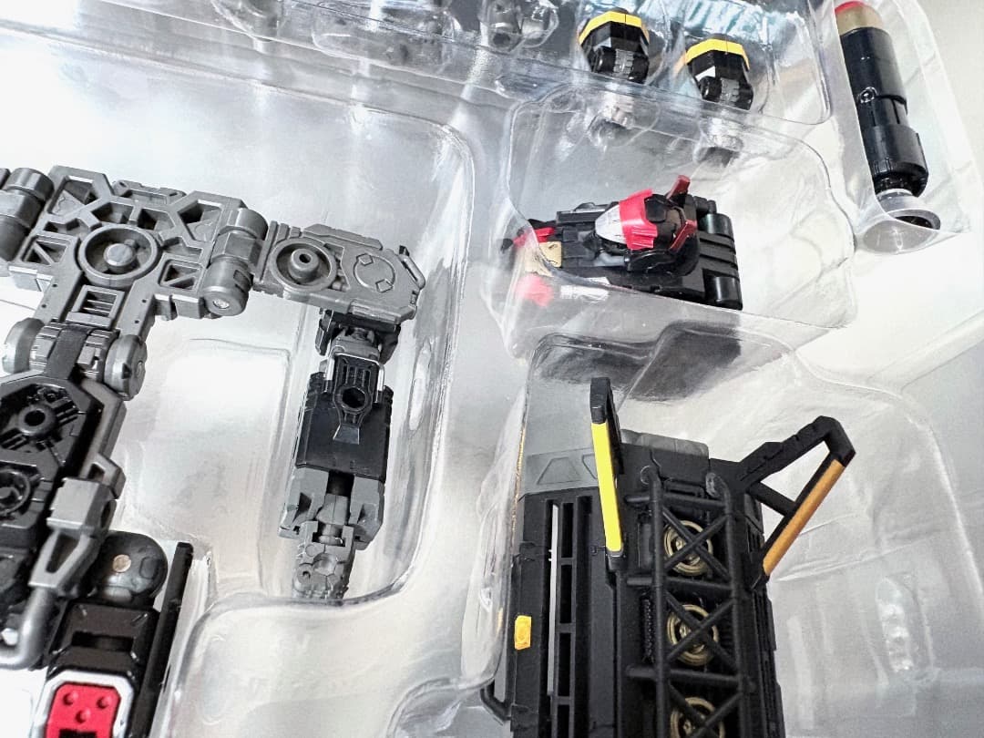 ダイアクロン　ホークヴァーサルター〈オービソプターユニット〉ダークVer.