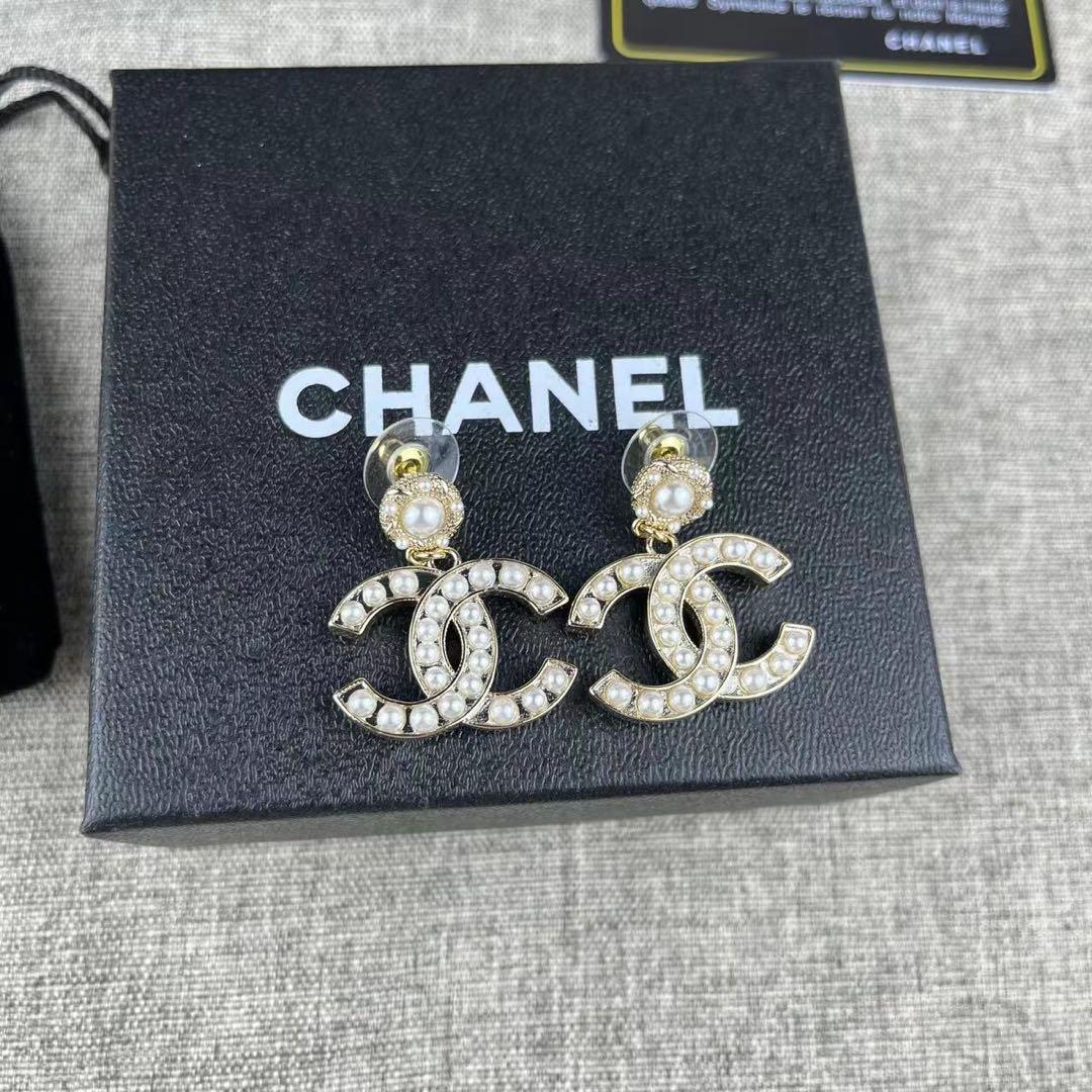 ノベルティ CHANEL ピアス ココマークCCロゴ ゴールド