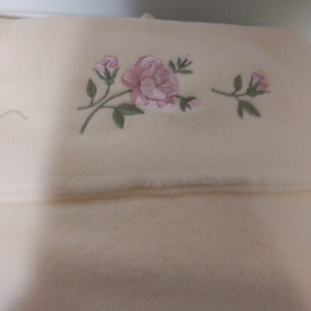 Hotman ホットマン 綿毛布 毛布 未使用品 ローズ 薔薇 アイボリー