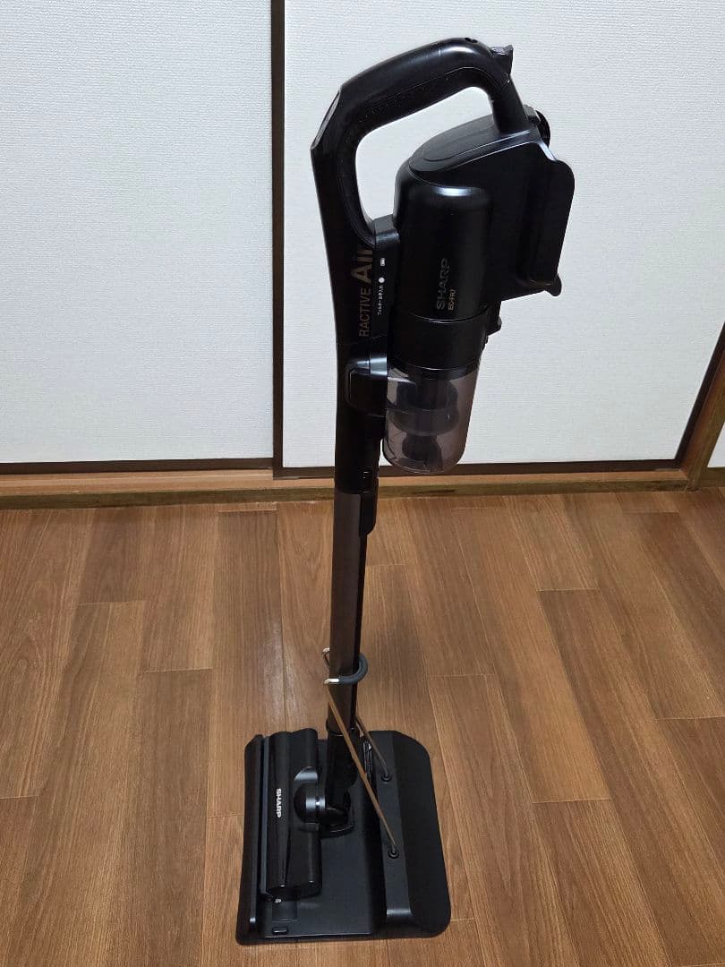 SHARP コードレスサイクロン掃除機 EC-FR7-B RACTIVE Air