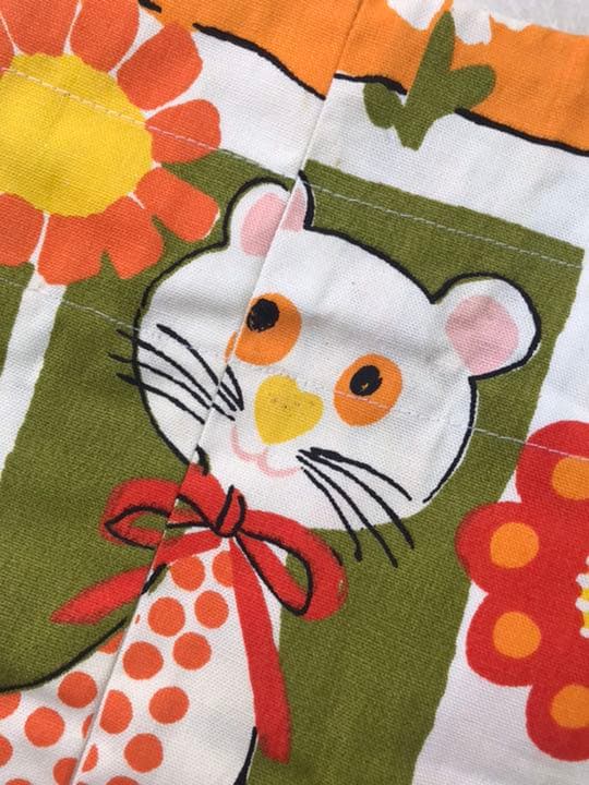 女の子 動物 花柄 アメリカンヴィンテージ カーテン 布
